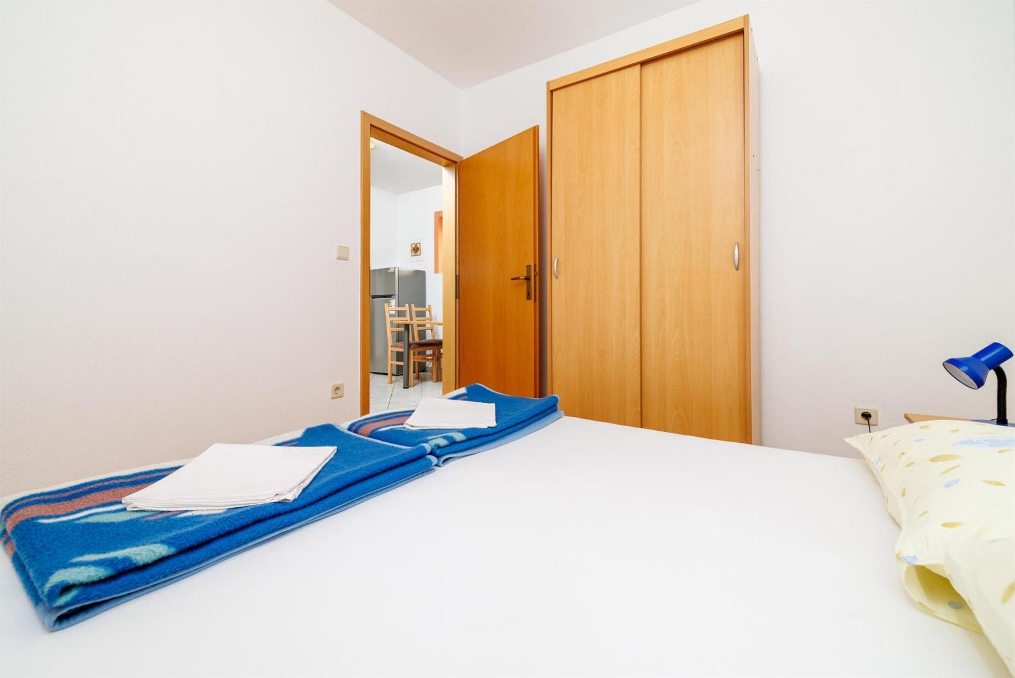 Apartment Julija Повіле Екстер'єр фото